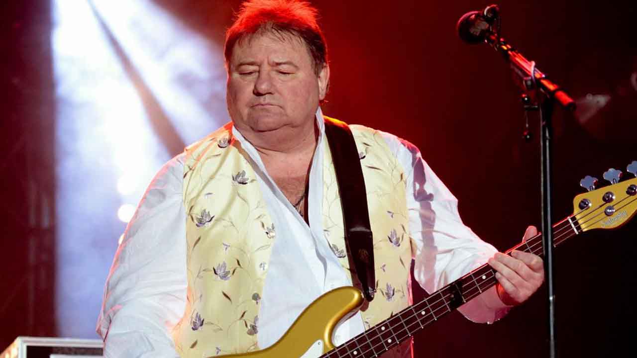 Грег лейк. Greg Lake. Грег Лейк King Crimson. Greg Lake Greg Lake 1981. Грег Лейк молодой.